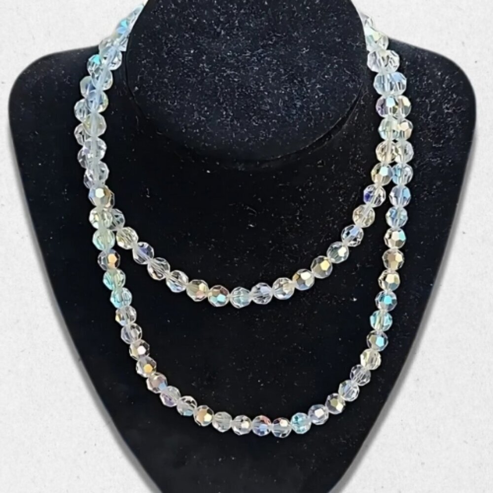Vintage Faceted Aurora Borealis Beaded Necklace Barrel Clasp Clear/Iridescent OS